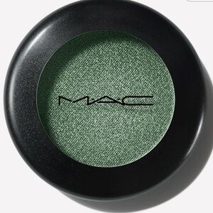 MAC That’s Showbiz Baby Green Eyeshadow NIB